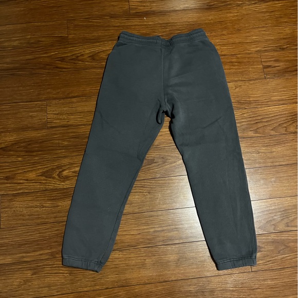 Men’s Hollister sweatpants - Picture 2 of 5